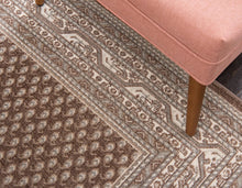 Load image into Gallery viewer, Unique Loom Williamsburg Collection Low Pile Height