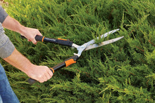 Load image into Gallery viewer, Fiskars 91696935J 25-33 Inch Power-Lever Extendable Hedge Shear (9169),8.5&quot;