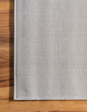Load image into Gallery viewer, Unique Loom Rushmore Collection Traditional White Tone-on-Tone Snow White Area Rug (2' x 3')