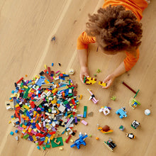 Load image into Gallery viewer, LEGO Bricks and Animals 11011 Classic Creative Toy — Brick-Built 10 Amazing Animal Figures
