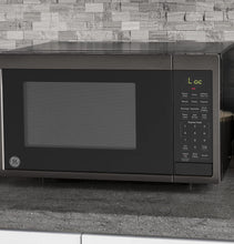 Load image into Gallery viewer, GE Appliances Microwave Oven, 0.9 Cu Ft